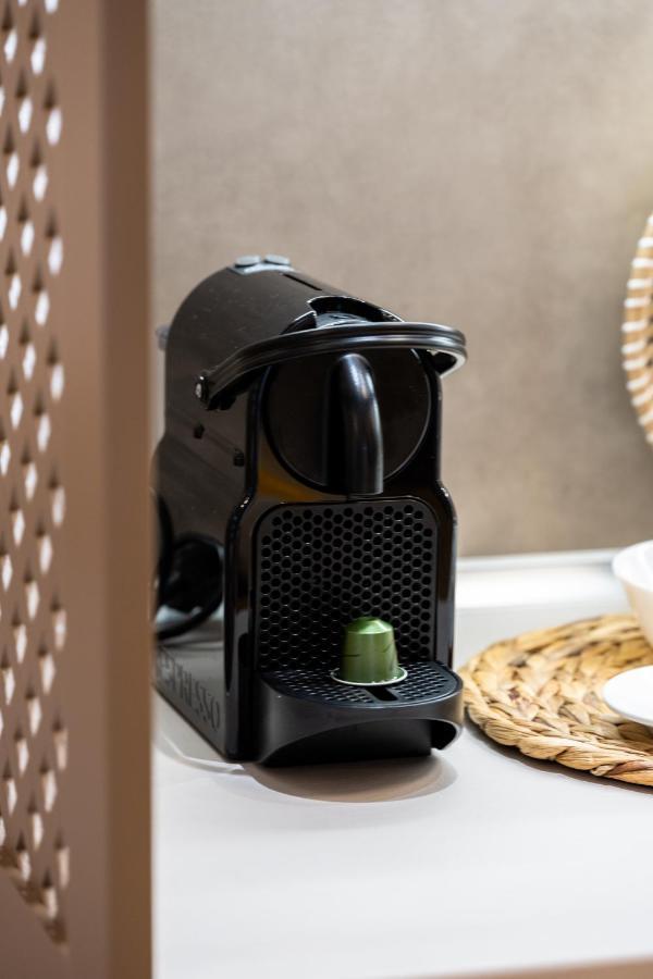 Iris Suites Nikiti エクステリア 写真