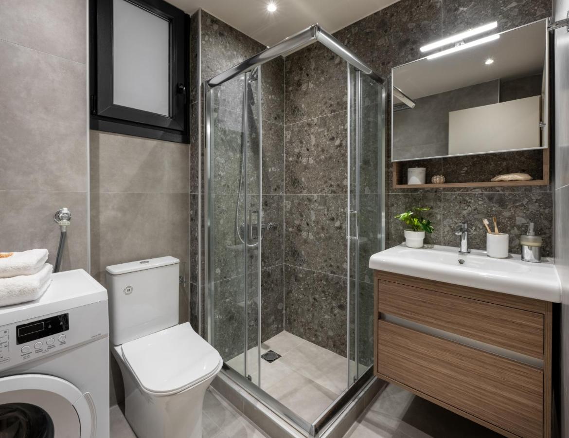 Iris Suites Nikiti エクステリア 写真