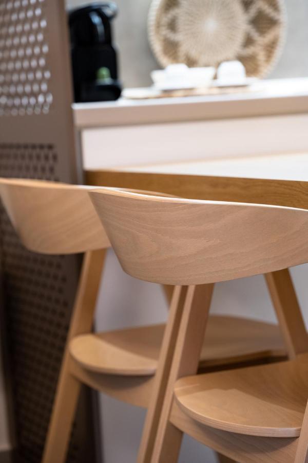 Iris Suites Nikiti エクステリア 写真